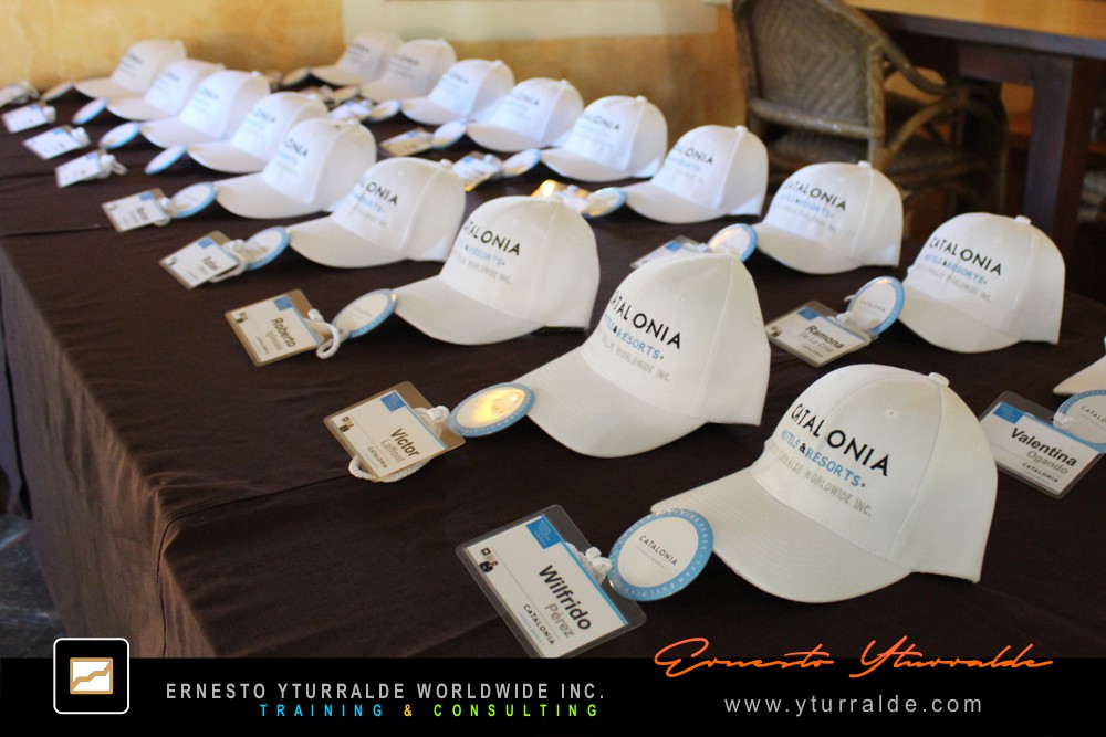 Hoteles y Clubes - Taller de Excelencia en el Servicio al Huésped | Team Building Empresarial para el desarrollo de equipos de trabajo