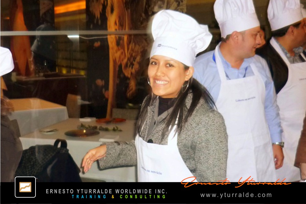 Hoteles Taller de Excelencia en el Servicio al Huésped | Team Building Empresarial para el desarrollo de equipos de trabajo